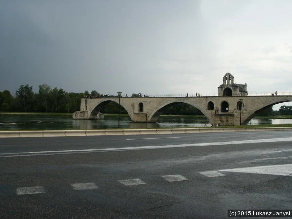Le Pont d'Avignon - Avignon, France